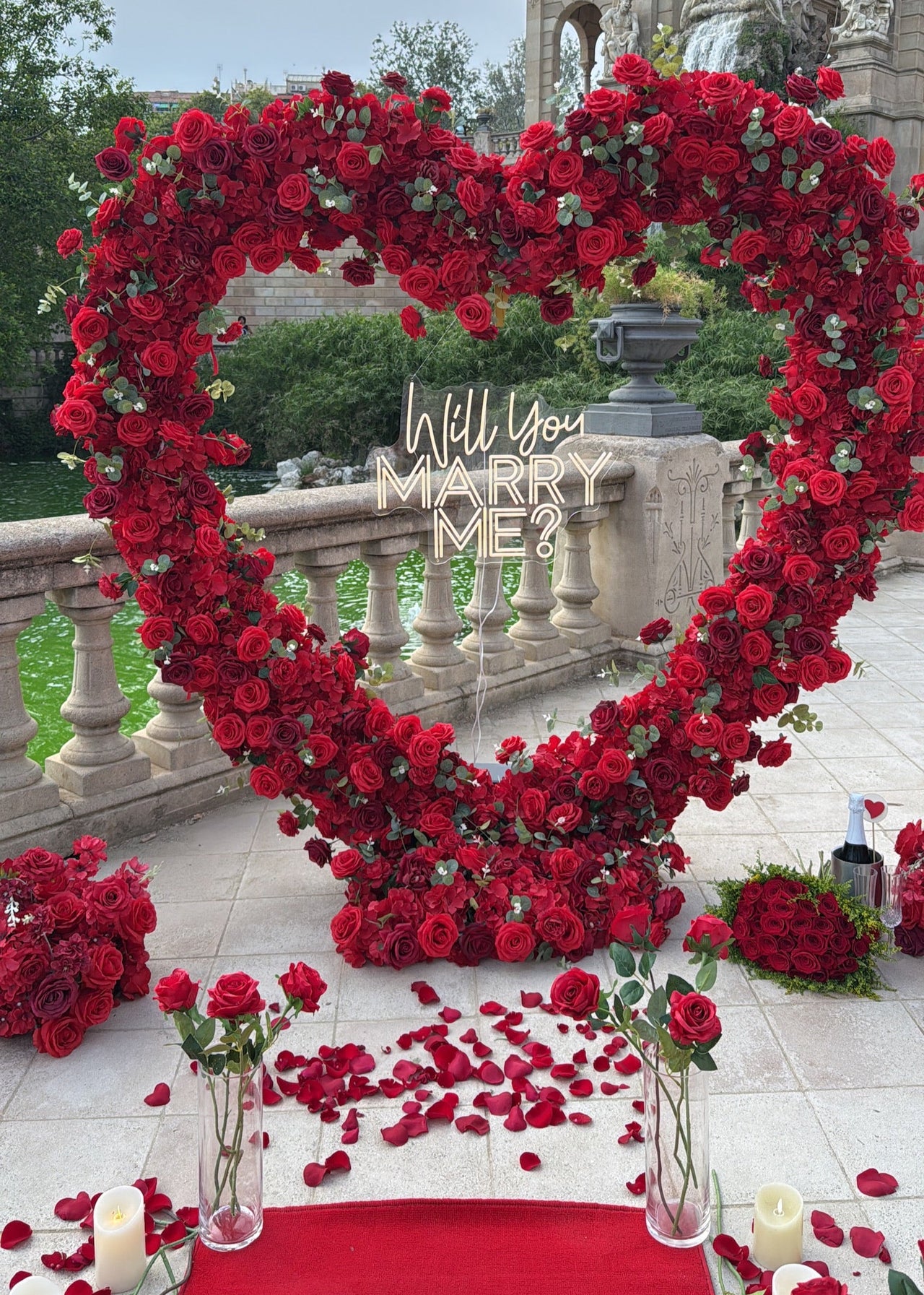Flower heart proposal decoration