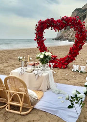 Proposal Barcelona with flower heart and picnic setup