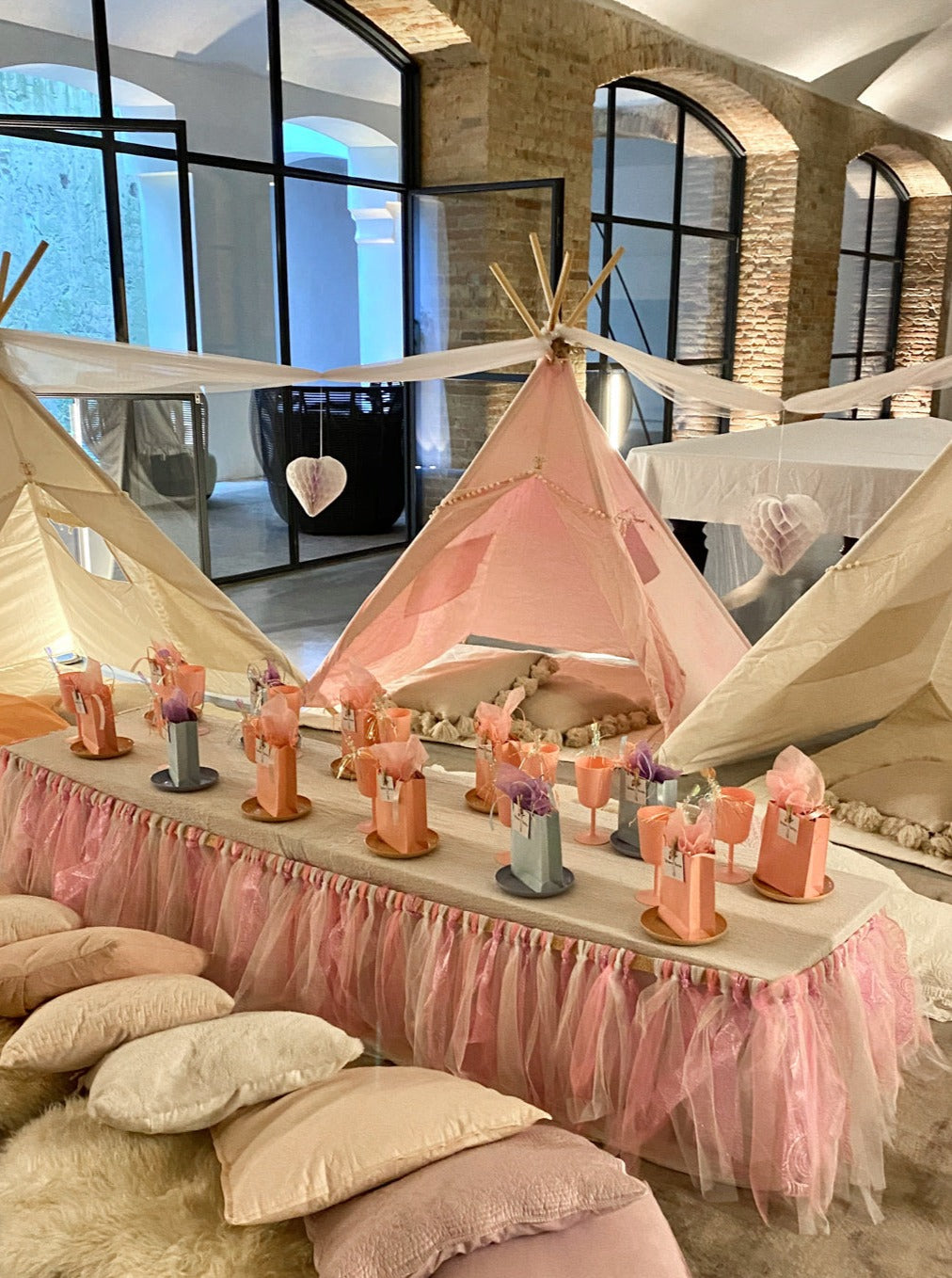 Kids Picnic Party Sitges Tipi