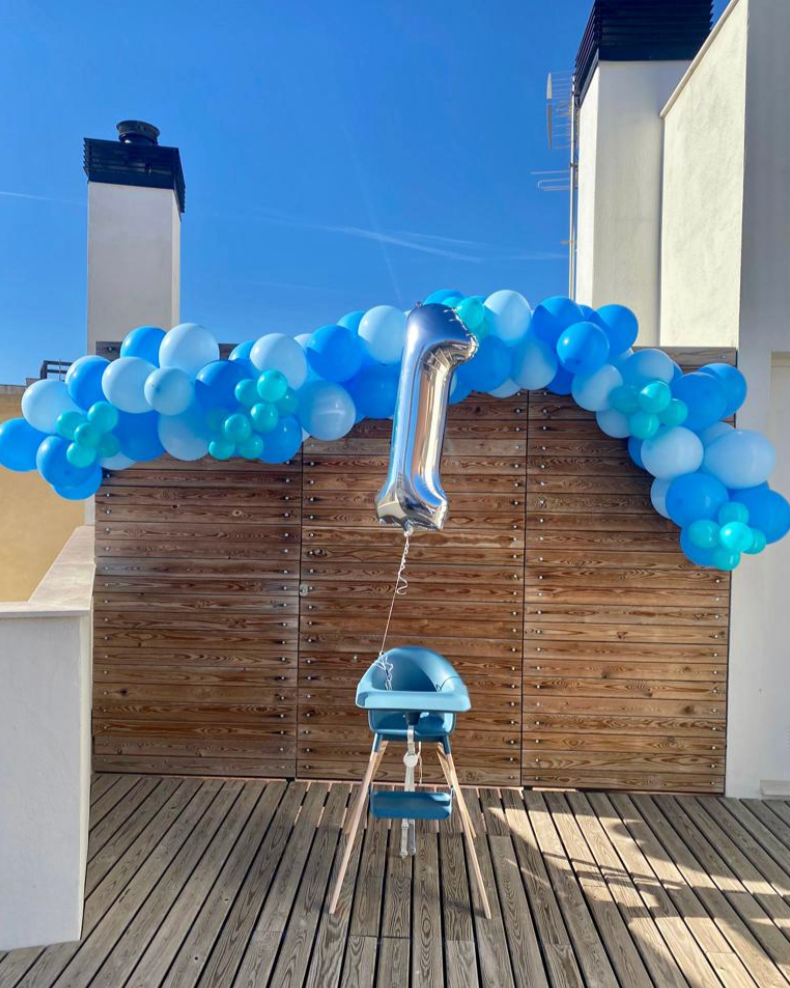 Add a touch of elegance to your event with custom balloon garlands in Maresme. Perfect for any occasion, designed to match your style and theme!