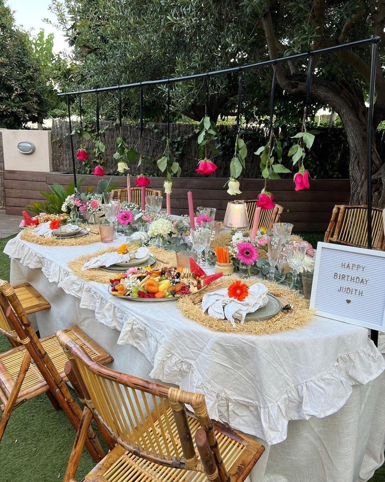 Make Your Event Shine with Stunning Table Decoration in Barcelona