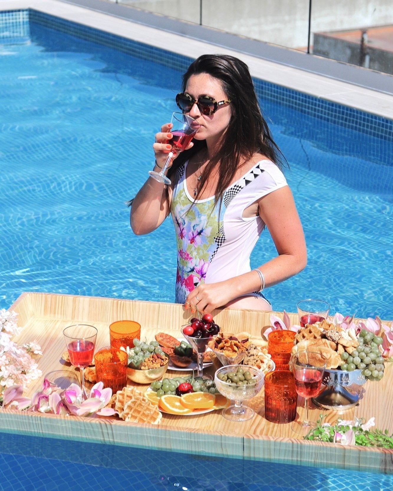 Floating Picnic pool Barcelona